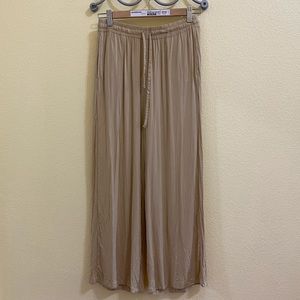 Uniqlo Tan Flowy Pants